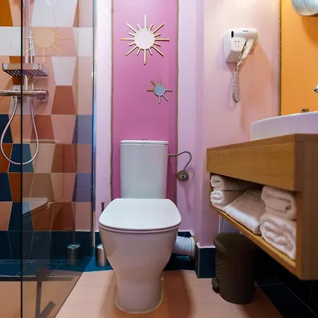 Guest house Pensiunea Cuplu Calator 4*