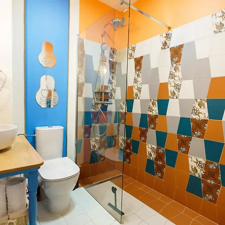 Guest house Pensiunea Cuplu Calator 4*