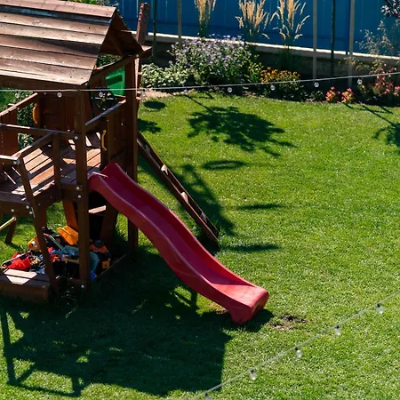 Pensiunea Cuplu Calator 4* Журиловка